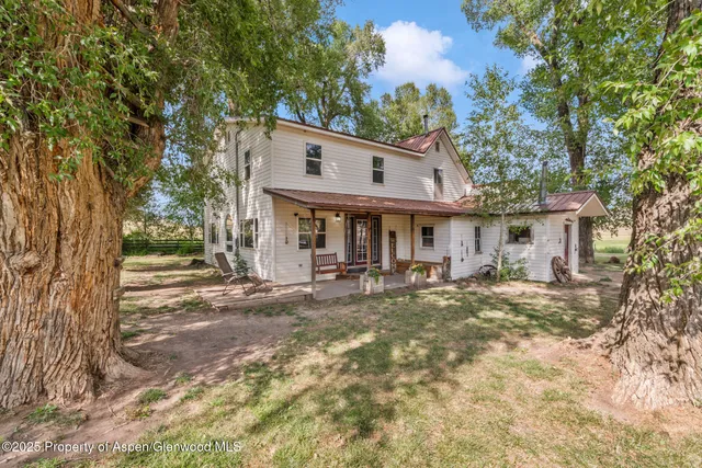 $1,122,000 | 2956 County Road 37, Hamilton, CO 81638