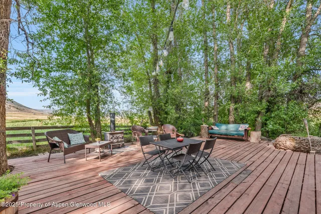 $1,122,000 | 2956 County Road 37, Hamilton, CO 81638