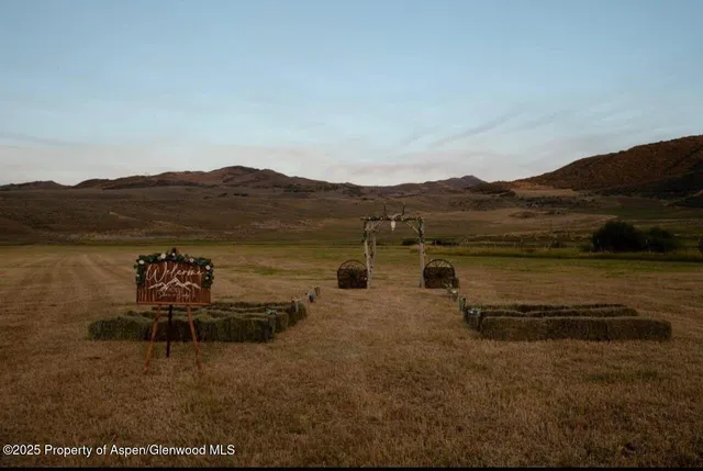 $1,122,000 | 2956 County Road 37, Hamilton, CO 81638