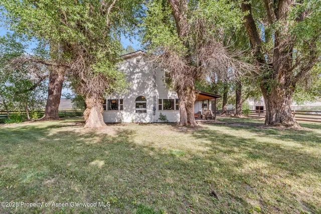 $1,122,000 | 2956 County Road 37, Hamilton, CO 81638