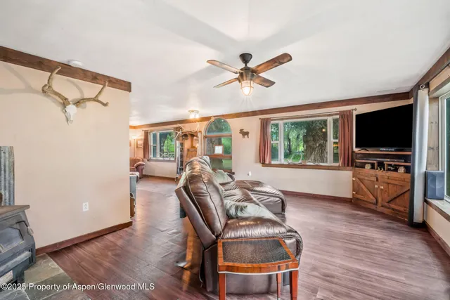 $1,122,000 | 2956 County Road 37, Hamilton, CO 81638