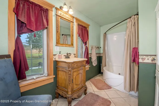 $1,122,000 | 2956 County Road 37, Hamilton, CO 81638