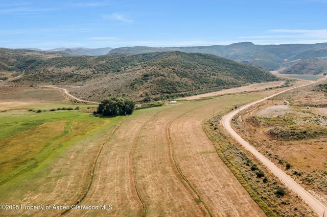 $1,122,000 | 2956 County Road 37, Hamilton, CO 81638