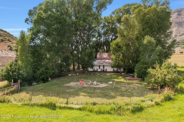 $1,122,000 | 2956 County Road 37, Hamilton, CO 81638