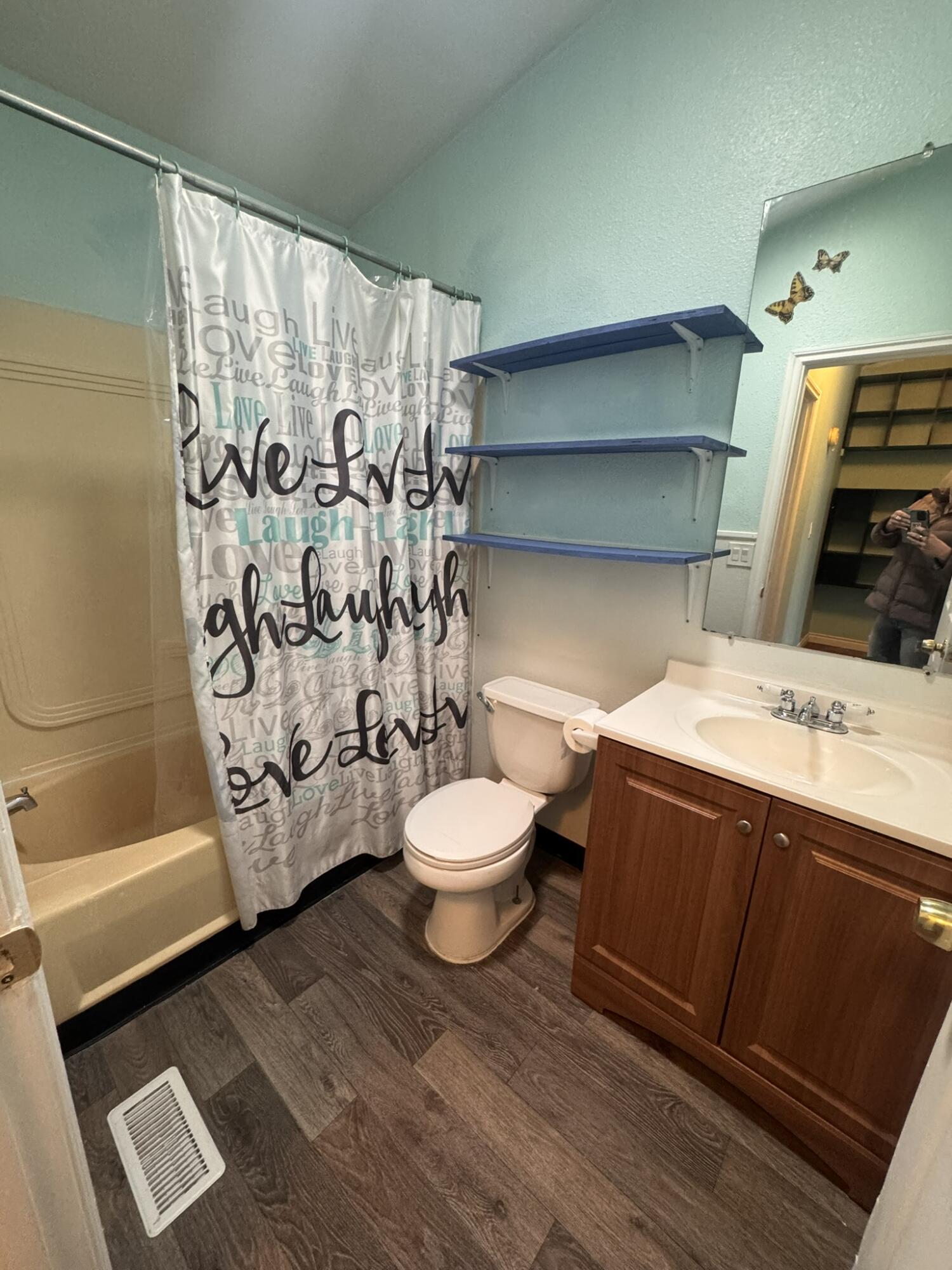 3950 Homedale Road, Unit 8 Klamath Falls, OR 97603 - Photo 26 of 34 IMG_3495