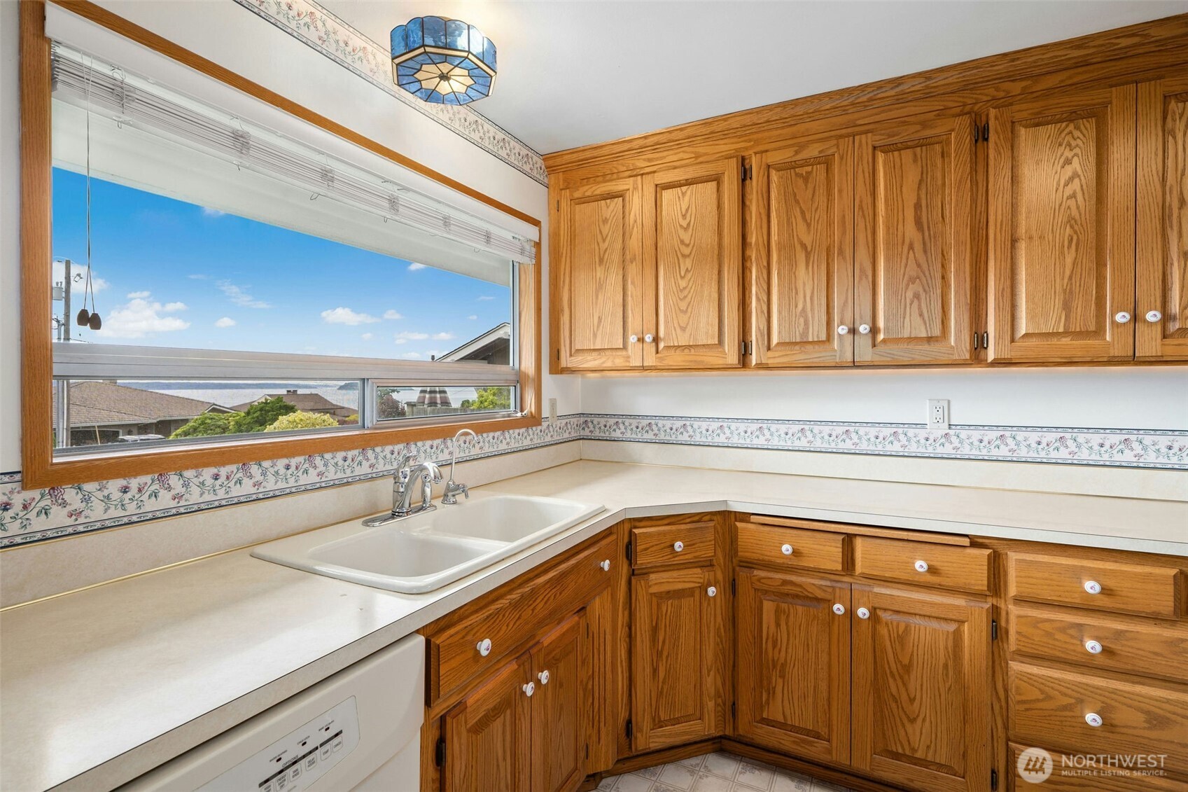 507 View Ridge Drive Everett, WA 98203 - Photo 11 of 30