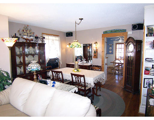 101 Dorset Street Springfield, MA 01108 - Photo 3 of 6 Gallery Image 3