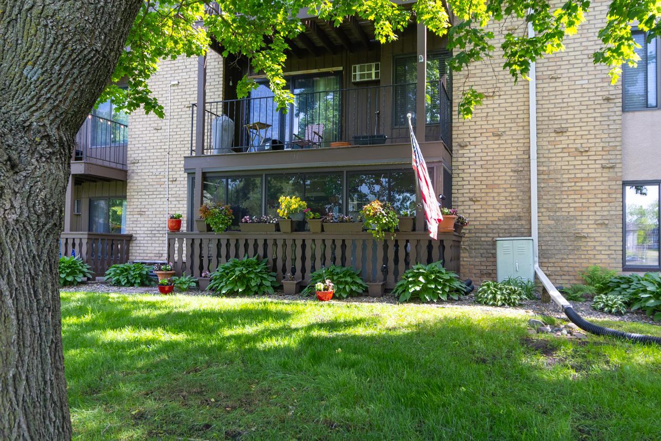 3431 Kent Street, Unit 708 Shoreview, MN 55126 - Photo 28 of 44