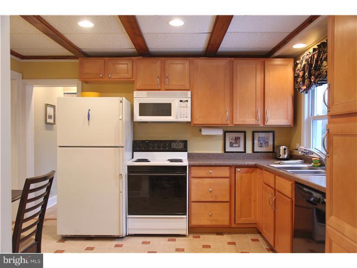 27 New Freedom Road Medford, NJ 08055 - Photo 8 of 25 Kitchen
