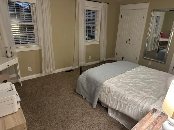 $429,900 | 100 Monroe Street, Newburgh, IN 47630