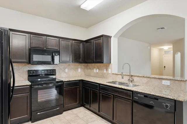 $270,000 | 1709 Gigante Drive, Killeen, TX 76543