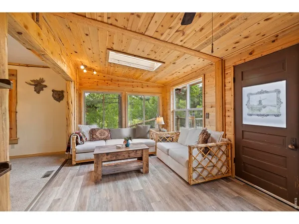 $799,000 | 428 Rustic Road, Bellvue, CO 80512