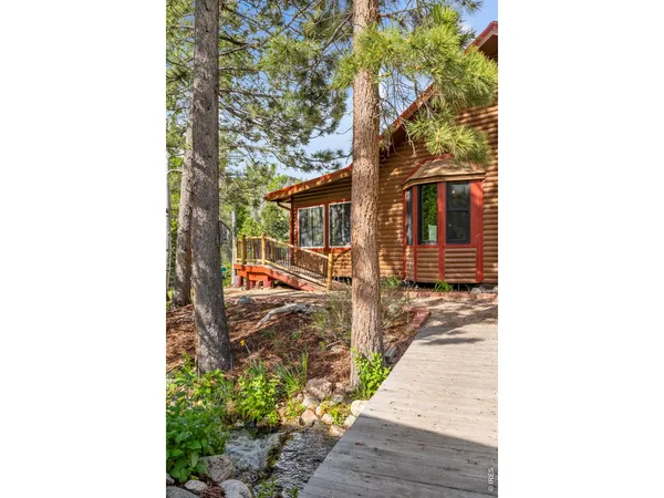 $799,000 | 428 Rustic Road, Bellvue, CO 80512