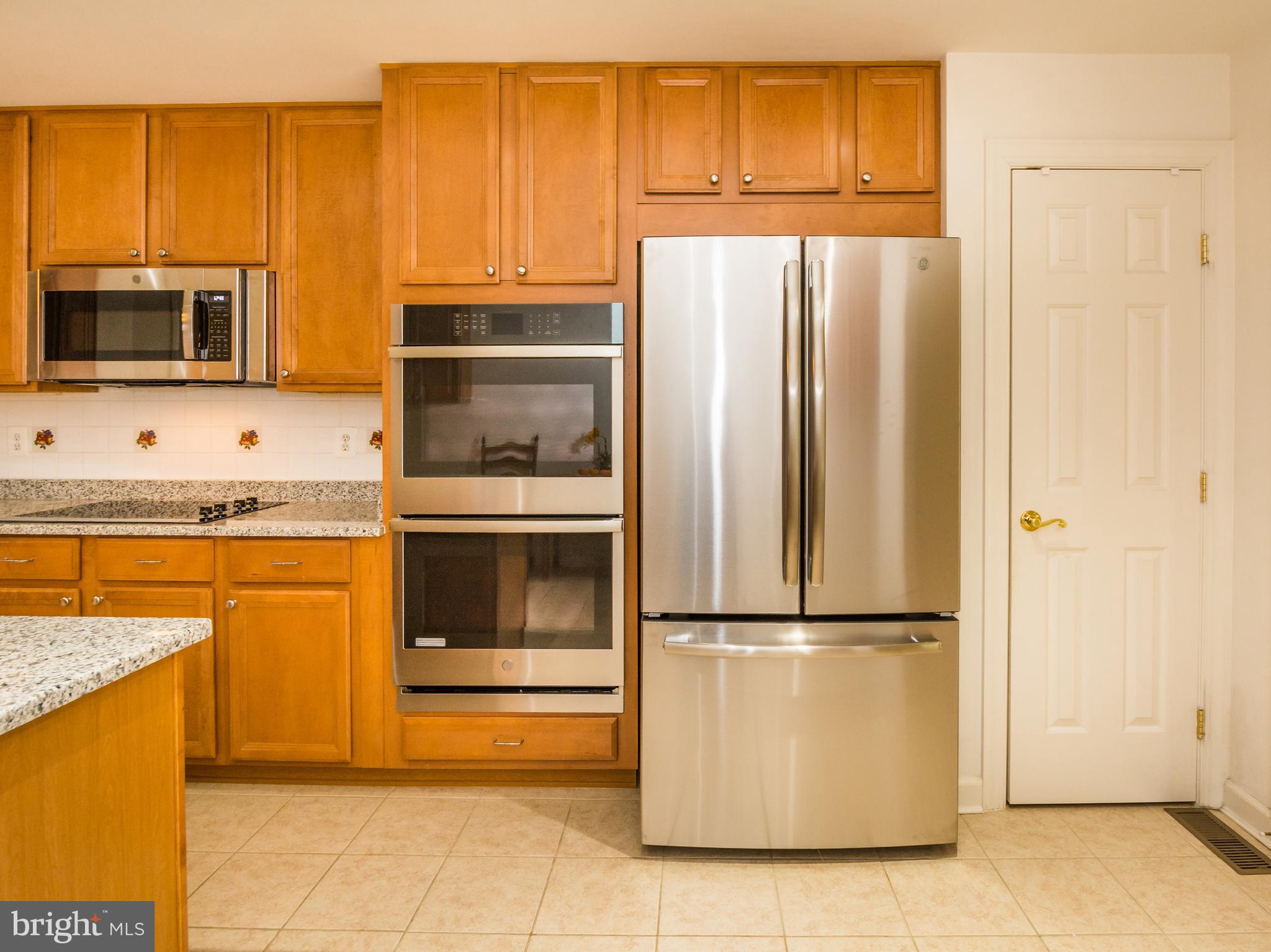 4420 Summer Grape Road Baltimore, MD 21208 - Photo 13 of 43 Pantry