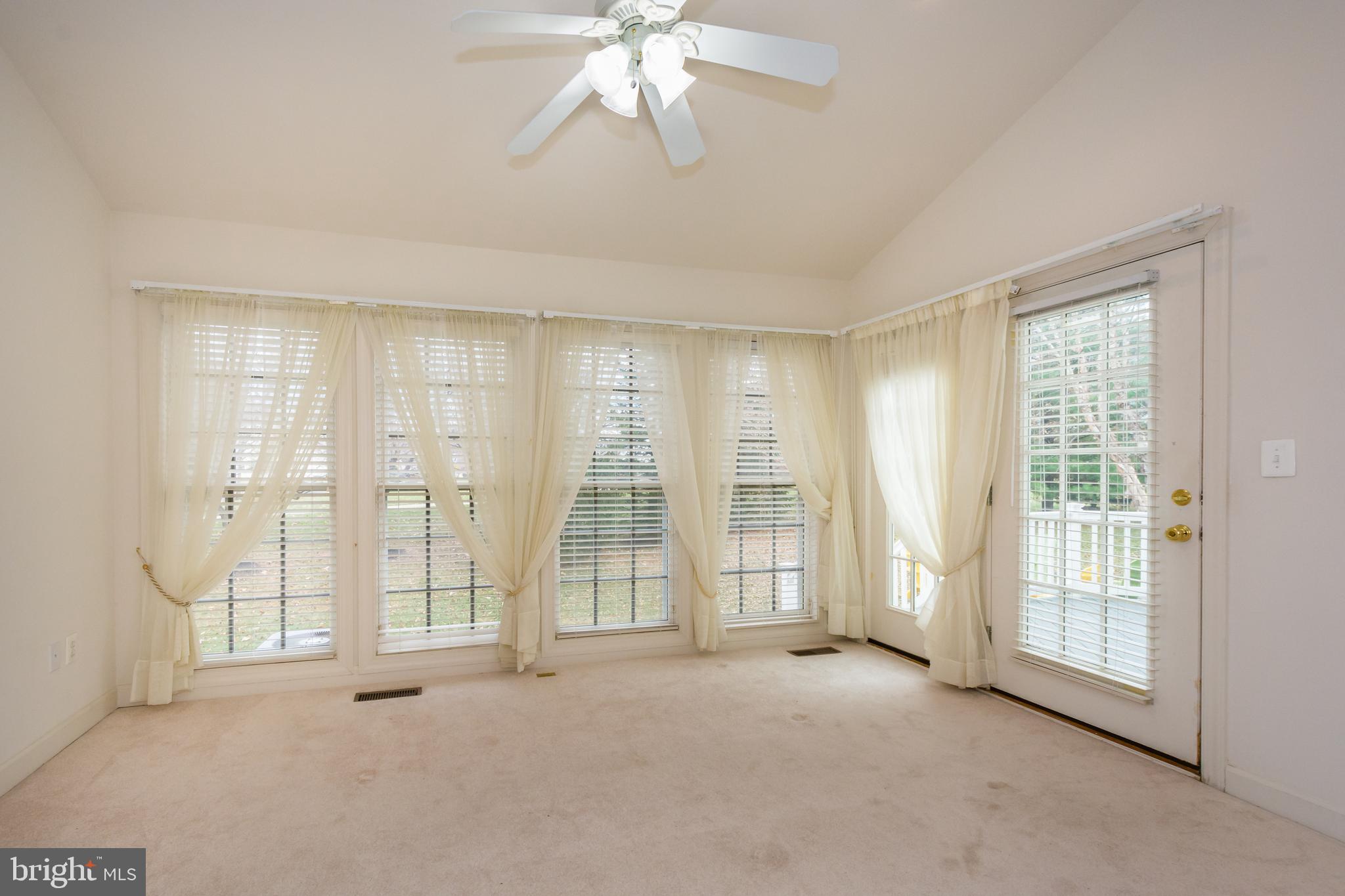 4420 Summer Grape Road Baltimore, MD 21208 - Photo 18 of 43 Family Room