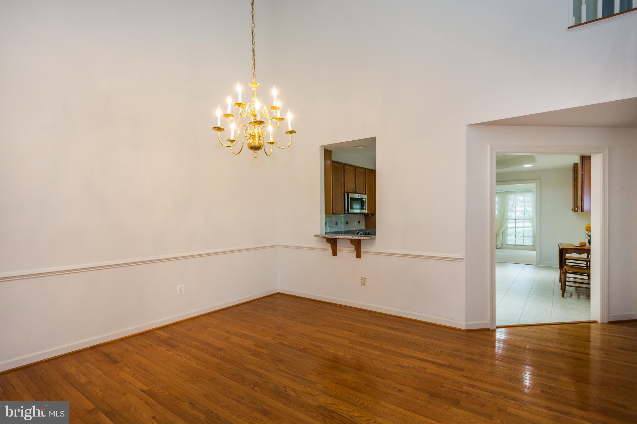 4420 Summer Grape Road Baltimore, MD 21208 - Photo 4 of 43 Pass Thru to Kitchen