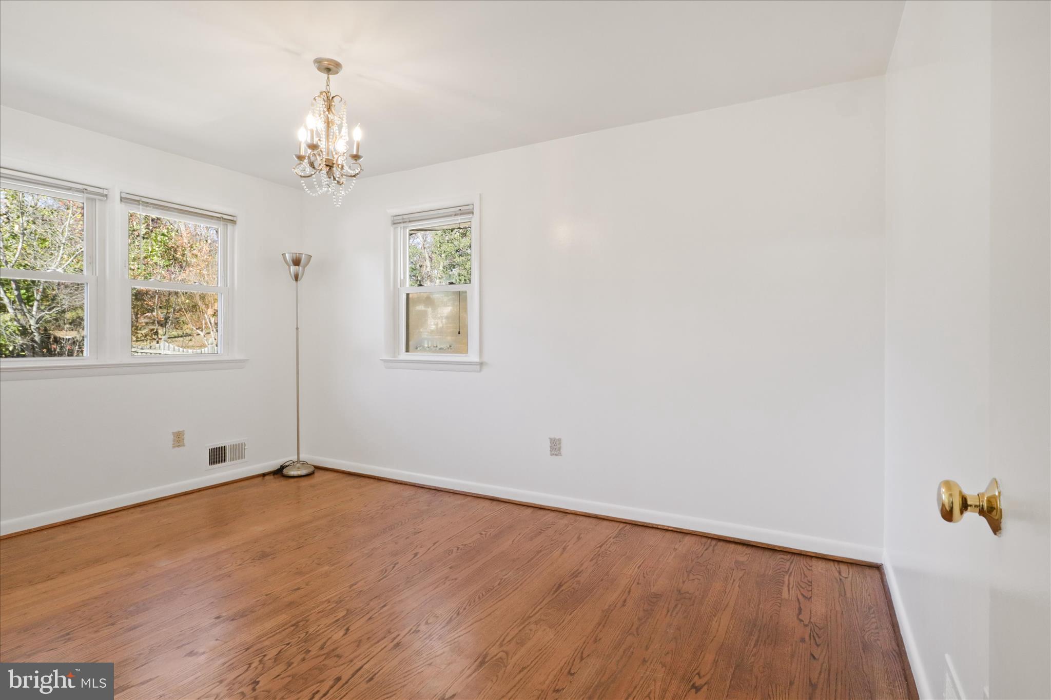 3838 Glenbrook Road Fairfax, VA 22031 - Photo 12 of 28