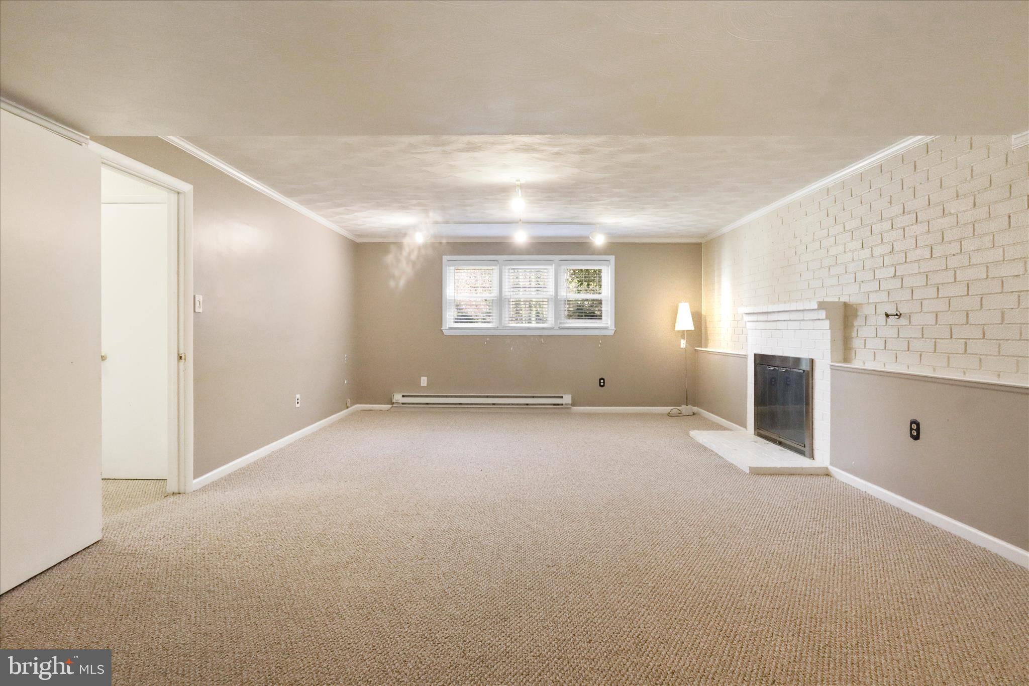 3838 Glenbrook Road Fairfax, VA 22031 - Photo 14 of 28