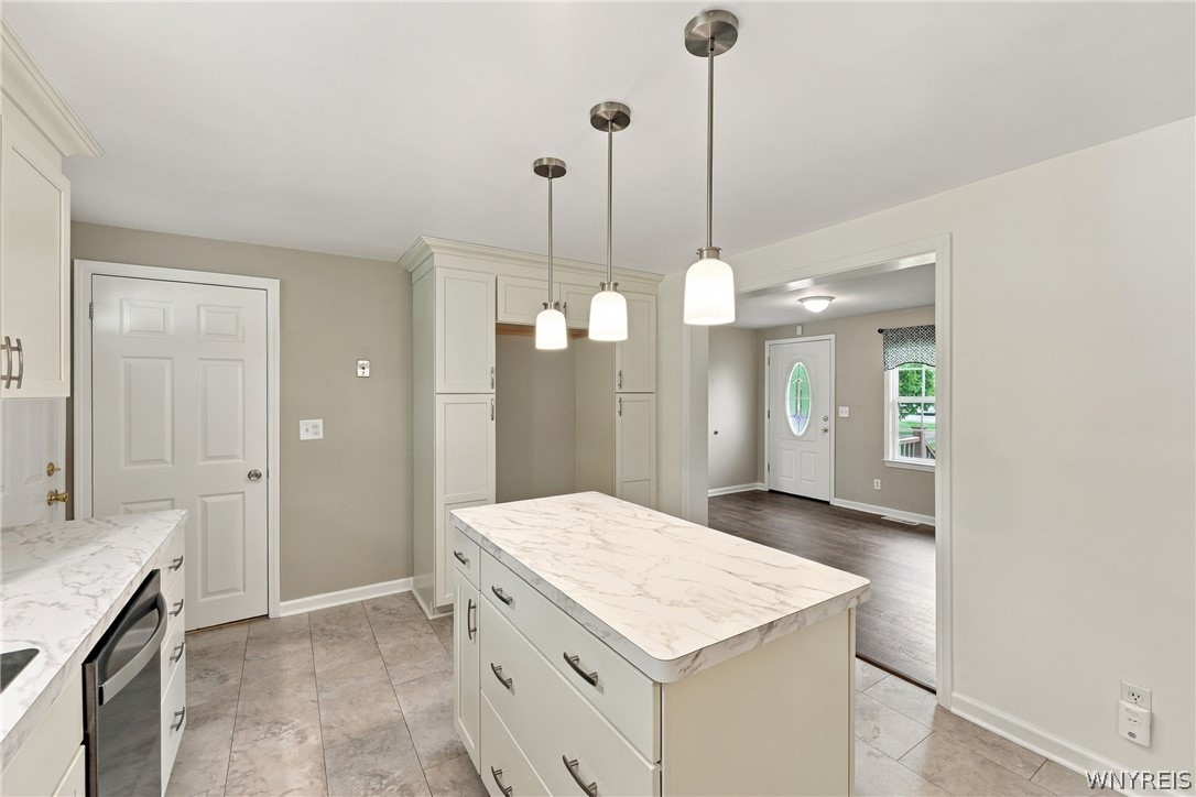5808 Tonawanda Creek Road Pendleton, NY 14094 - Photo 10 of 32 Gallery Image 10