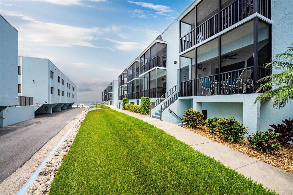 2810 North Beach Road, Unit 108 Englewood, FL 34223 - Photo 47 of 61