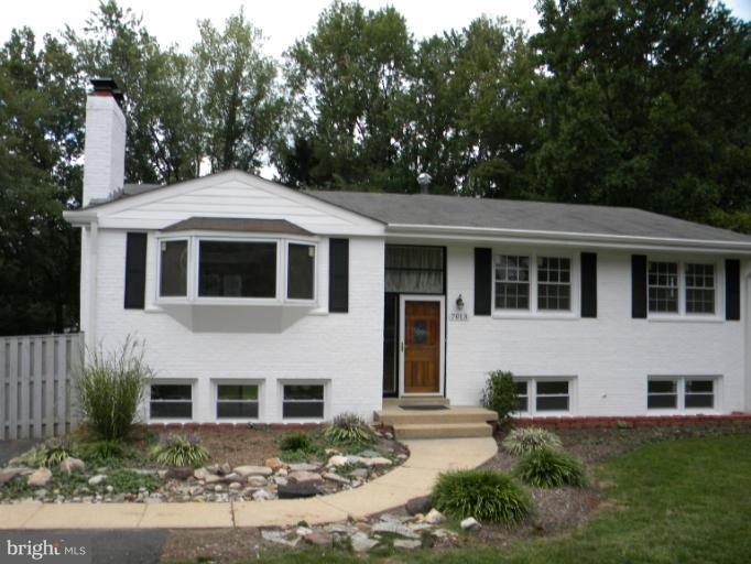 7013 Churchill Road McLean, VA 22101 - Photo 15 of 15 Exterior (Front)
