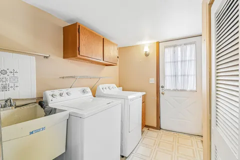$259,000 | 150 East Mill Street, Wauconda, IL 60084