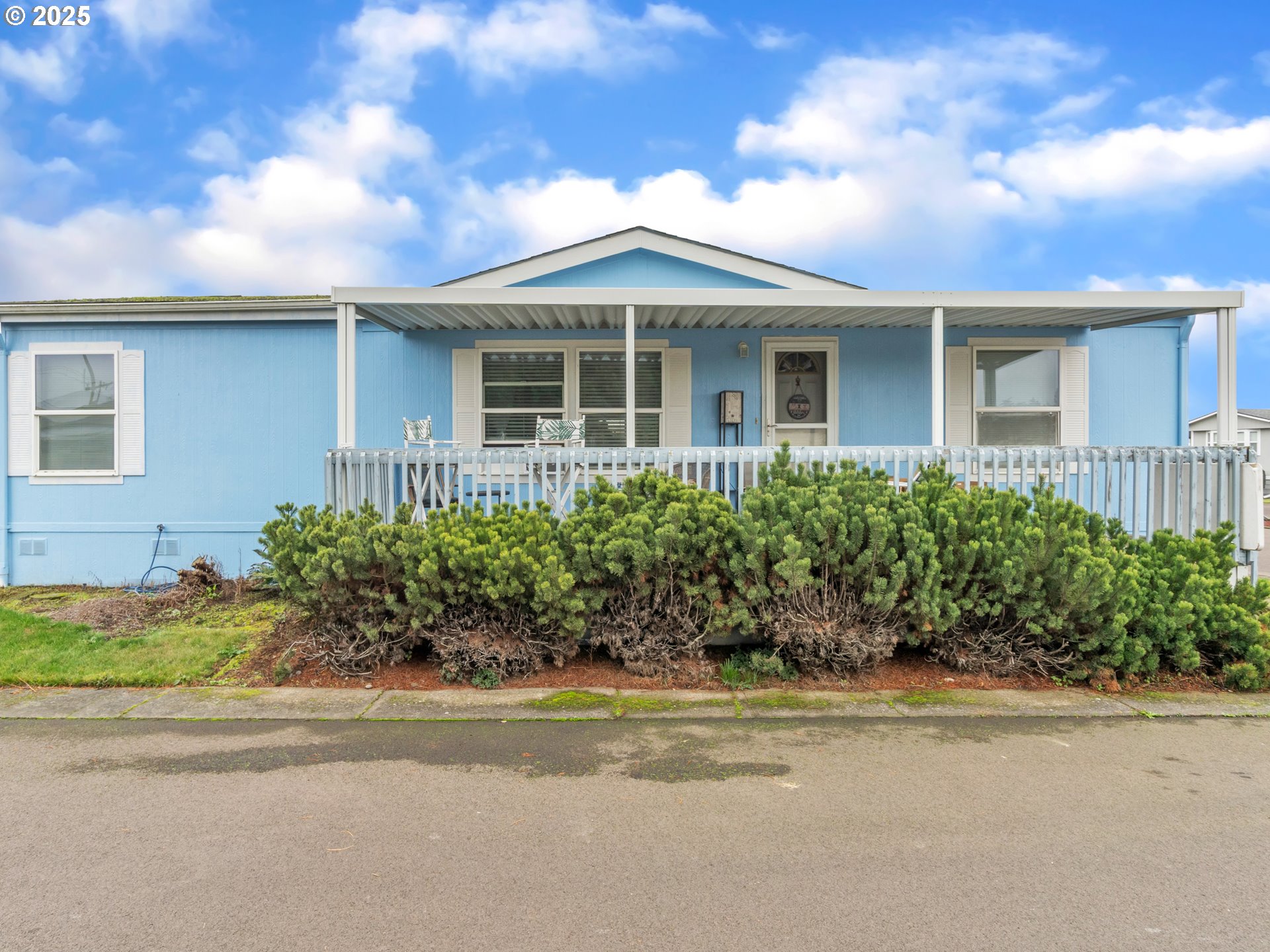 4353 Lemon Street Northeast Salem, OR 97305 - Photo 2 of 26