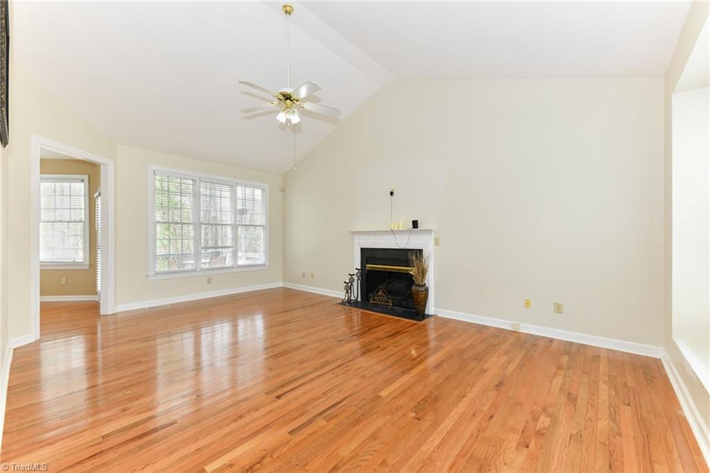 3802 Cole Avenue High Point, NC 27265 - Photo 7 of 38 Living Room