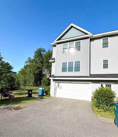 $4,120 | 19 Littleton Road, Unit 309, Westford, MA 01886