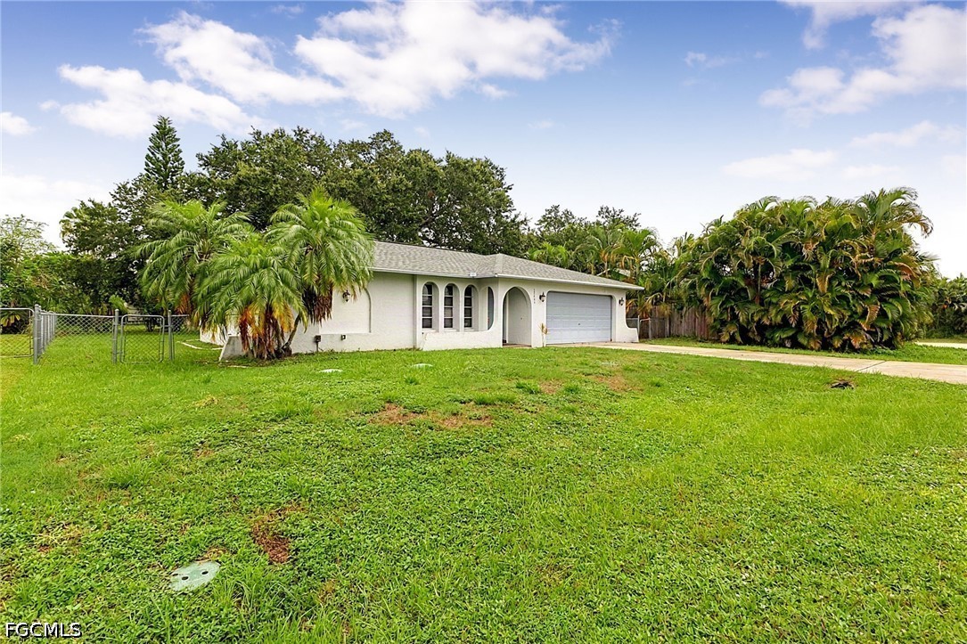 17404 Homewood Road Fort Myers, FL 33967 - Photo 3 of 36 Gallery Image 3