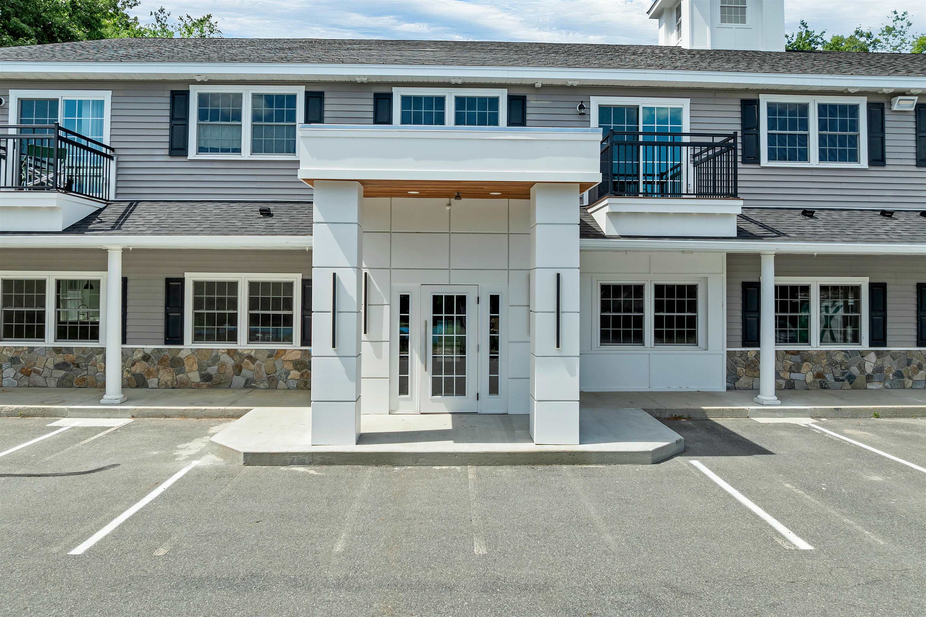384 Main Street, Unit 101 Salem, NH 03079 - Photo 4 of 32