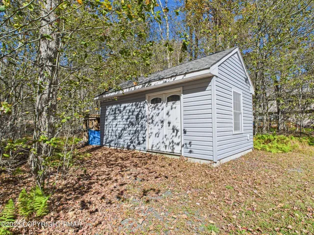 $299,000 | 7157 Winnebago Drive, Pocono Lake, PA 18347