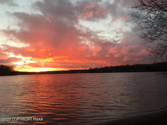 $299,000 | 7157 Winnebago Drive, Pocono Lake, PA 18347