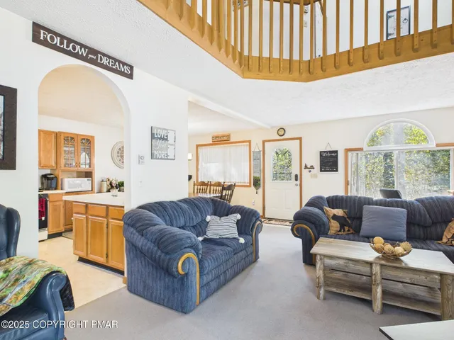 $299,000 | 7157 Winnebago Drive, Pocono Lake, PA 18347