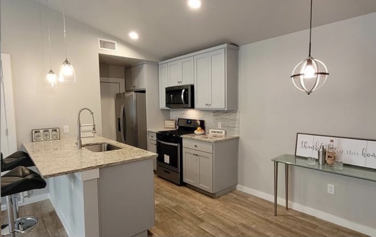 9404 Menchaca Road, Unit A Austin, TX 78748 - Photo 4 of 21