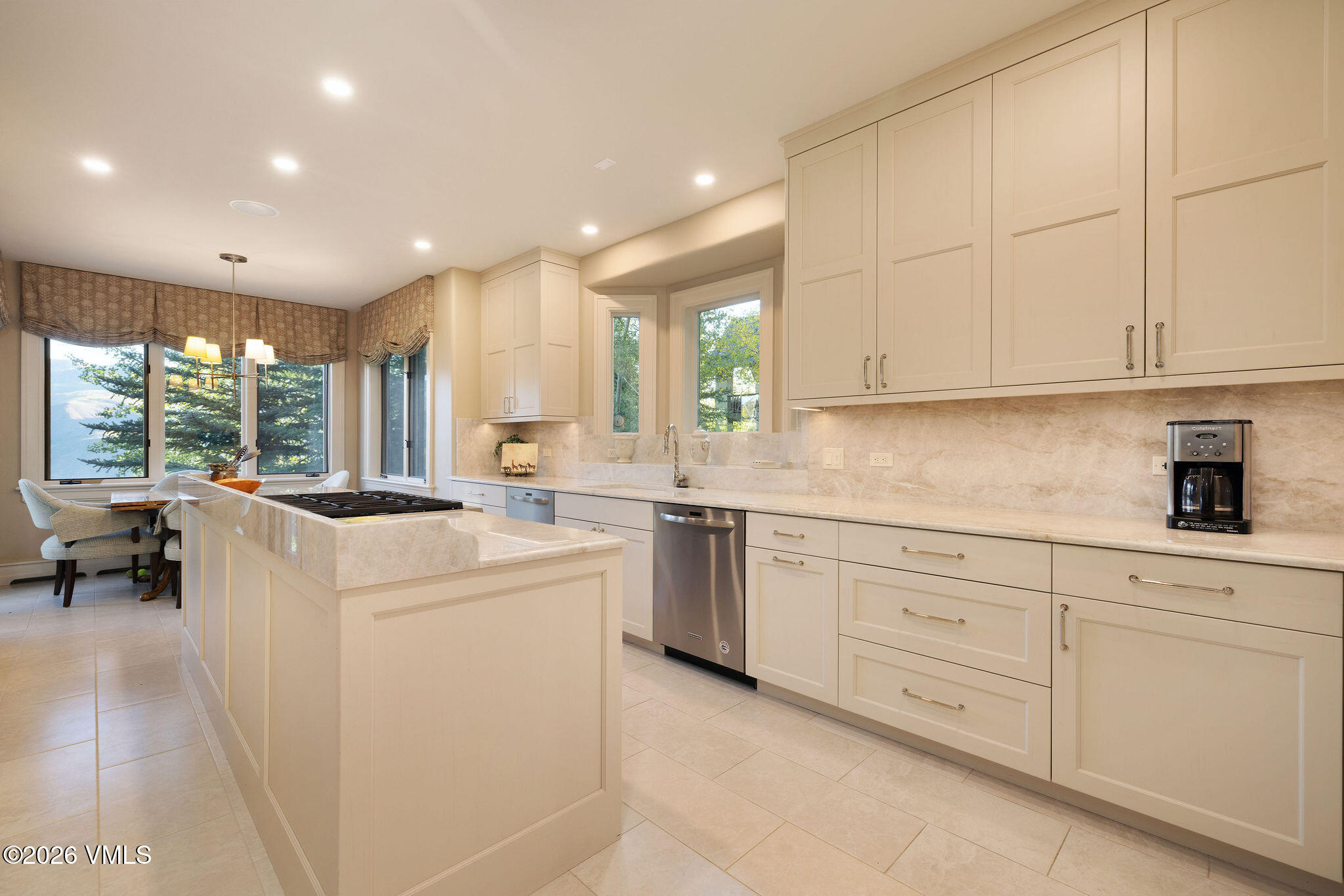 2609_263_holden_interior_kitchen_a
