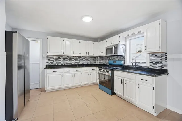 $539,900 | 378 Juniper Street, East Providence, RI 02914