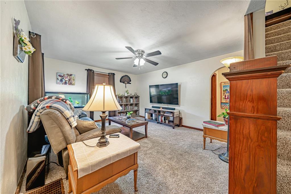 822 Romeo Drive Monongahela, PA 15063 - Photo 4 of 30 Gallery Image 4