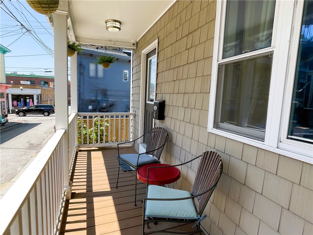 Front porch, great for people watching!