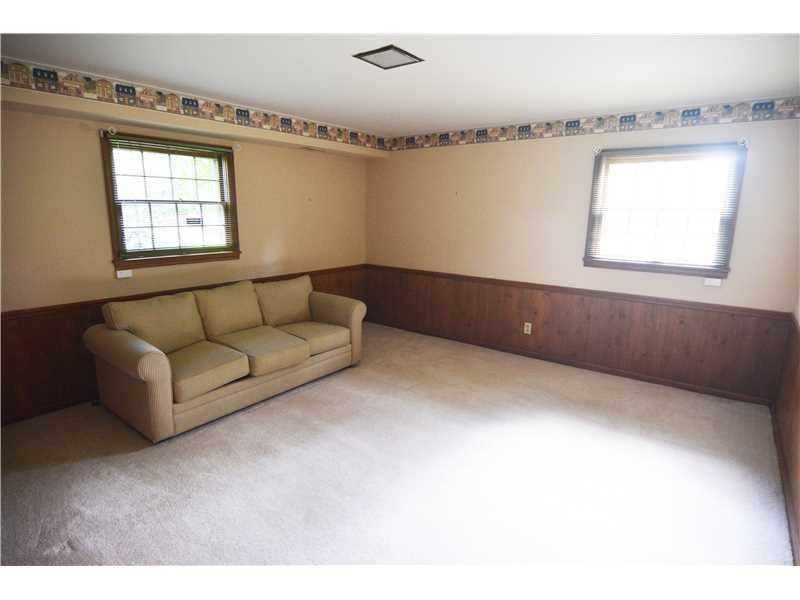 6715 Hythe Road Indianapolis, IN 46220 - Photo 14 of 19 Gallery Image 14