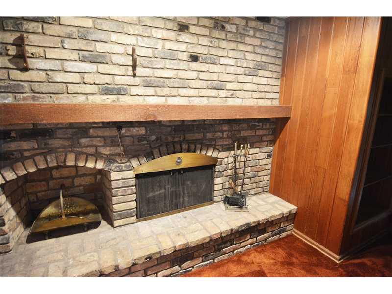 6715 Hythe Road Indianapolis, IN 46220 - Photo 15 of 19 Gallery Image 15