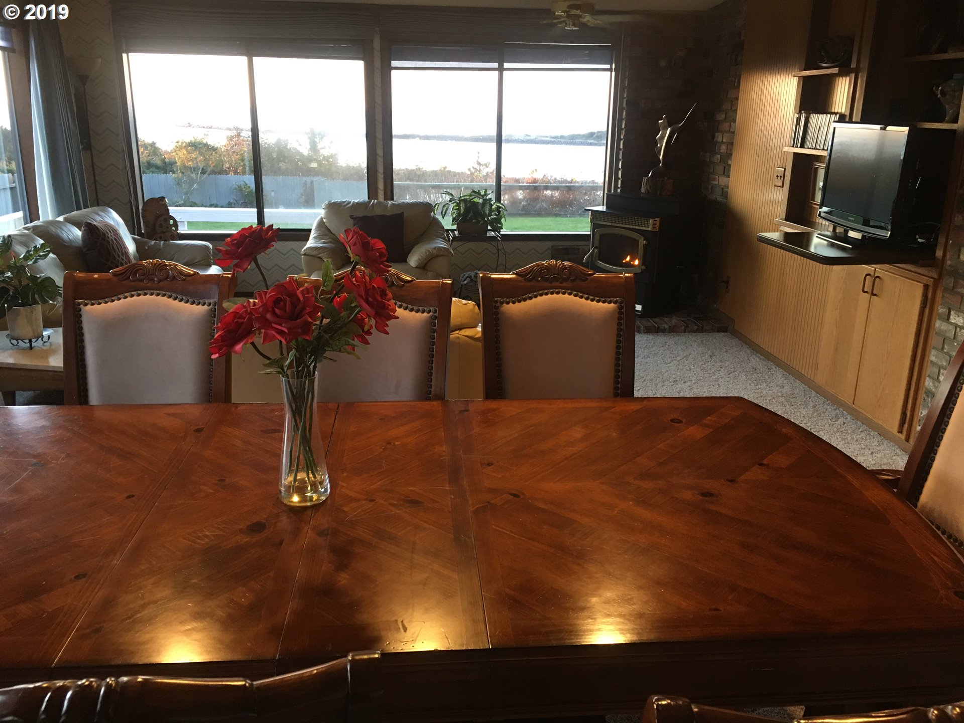 291 Sunset Drive Reedsport, OR 97467 - Photo 6 of 24 Gallery Image 6