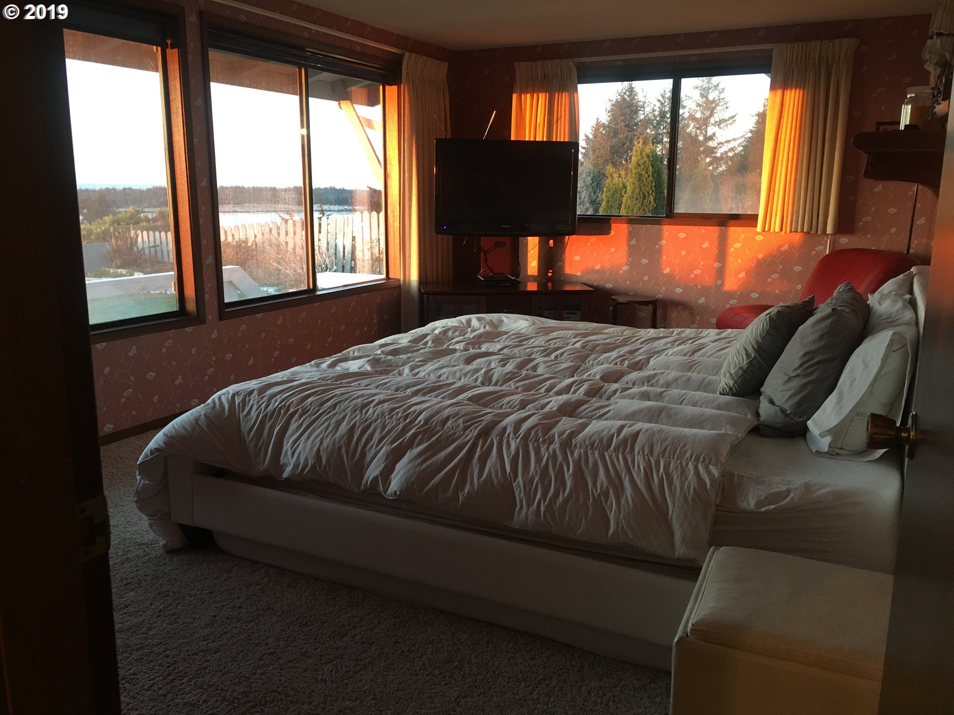 291 Sunset Drive Reedsport, OR 97467 - Photo 10 of 24 Gallery Image 10