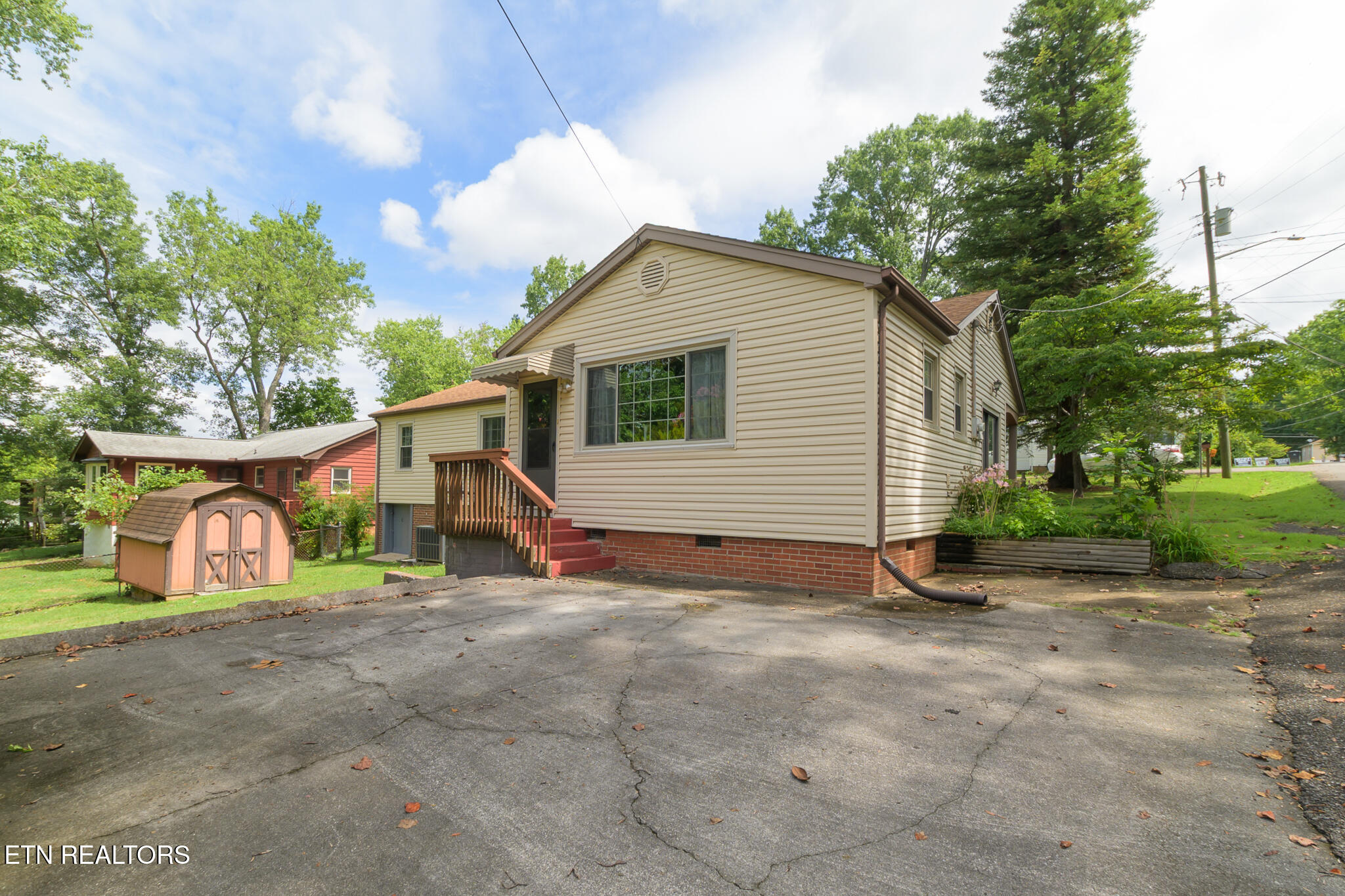 6111 Manchester Road Knoxville, TN 37920 - Photo 18 of 31 untitled-23