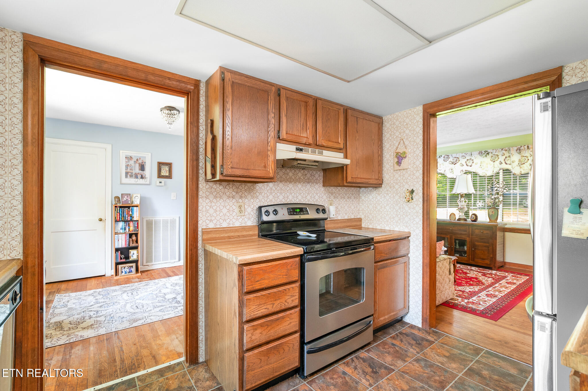 6111 Manchester Road Knoxville, TN 37920 - Photo 5 of 31 untitled-10