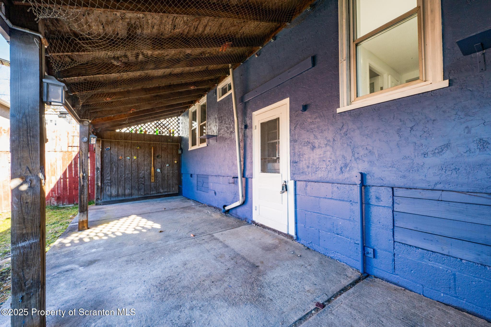 949 Taylor Avenue Scranton, PA 18510 - Photo 43 of 46 a view of a storage & utility room