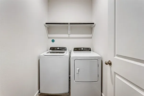 $2,250 | 17127 Walden Lk Lane, Hockley, TX 77447