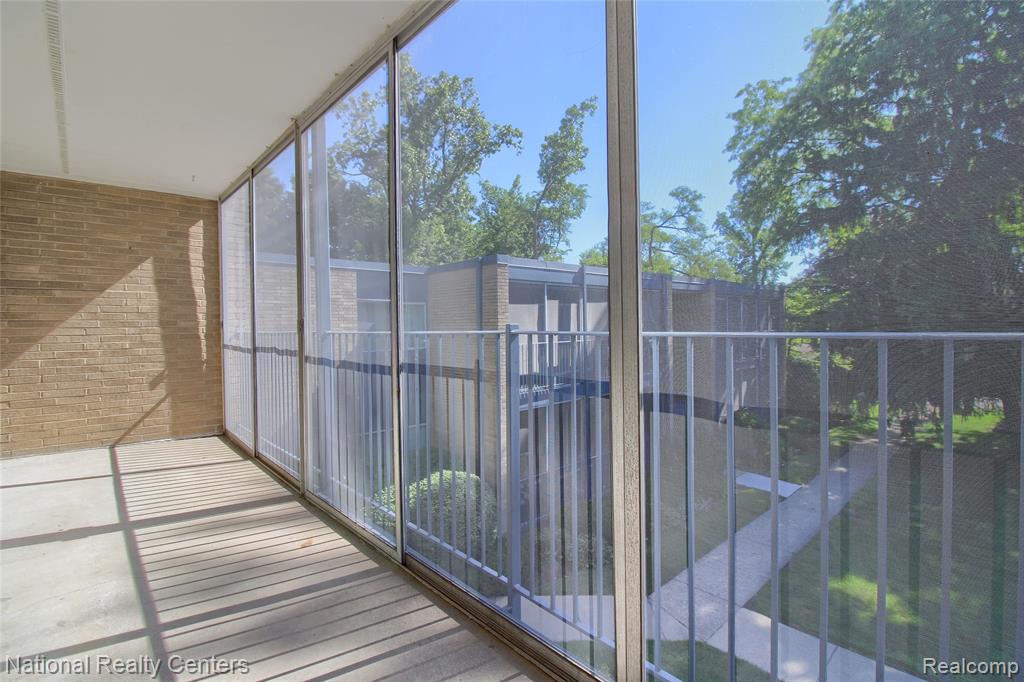 16547 Middlebelt Road, Unit 6 Livonia, MI 48154 - Photo 23 of 29