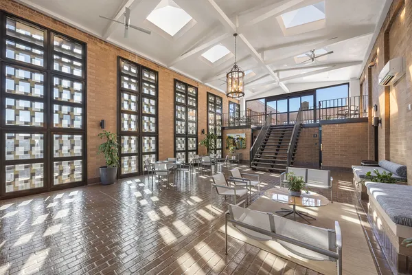 $1,495,000 | 1122 Colorado Street, Unit 1004, Austin, TX 78701