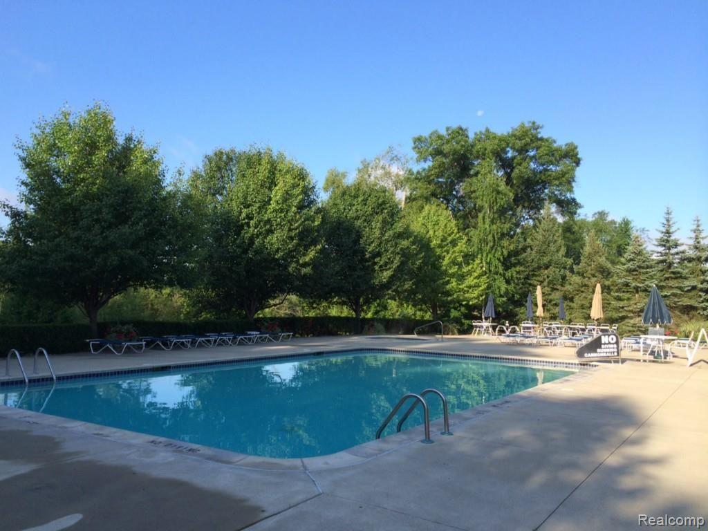 3723 Oakmonte Boulevard, Unit 4 Rochester, MI 48306 - Photo 20 of 25 Pool